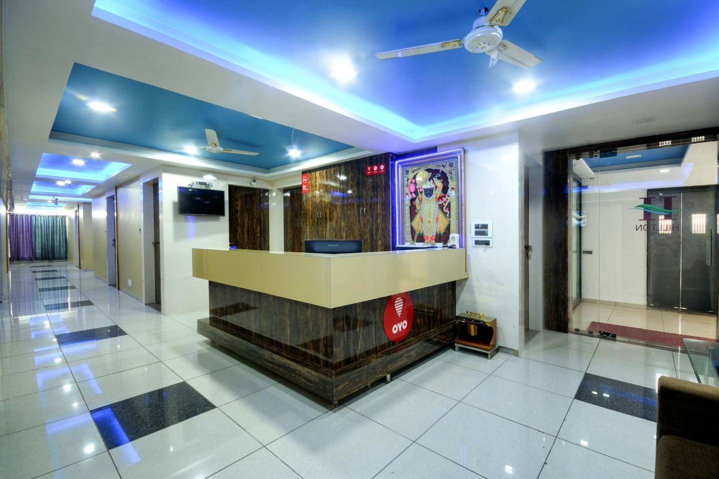 Hotel Hillton Gandhinagar Dış mekan fotoğraf