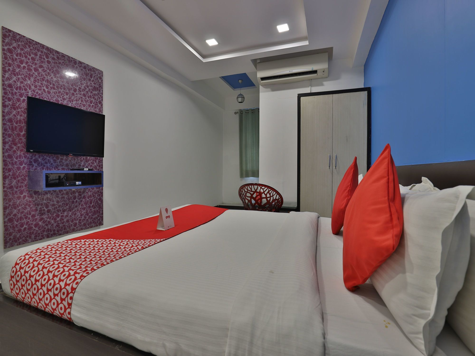 Hotel Hillton Gandhinagar Dış mekan fotoğraf
